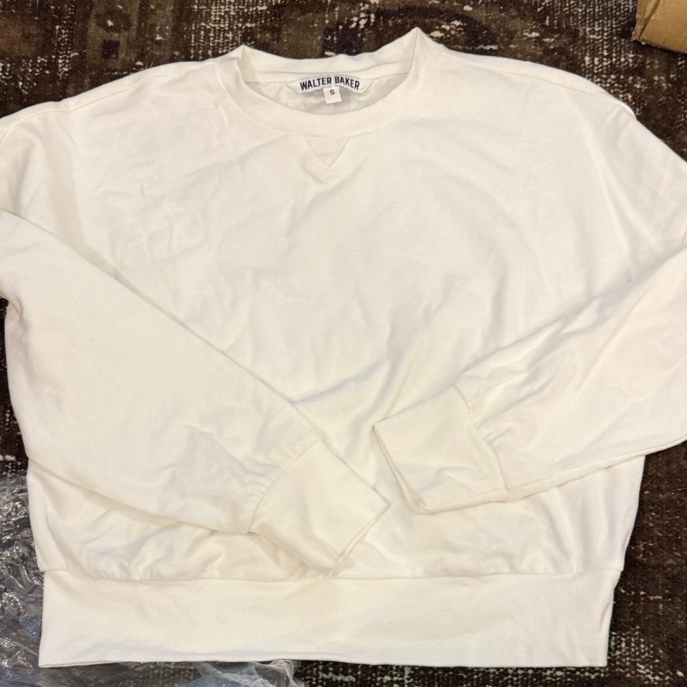 🆕Walter Baker White Crewneck Sweater